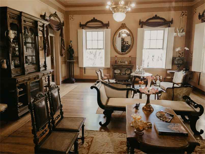 Muebles y Decoración de estilo exótico y colonial